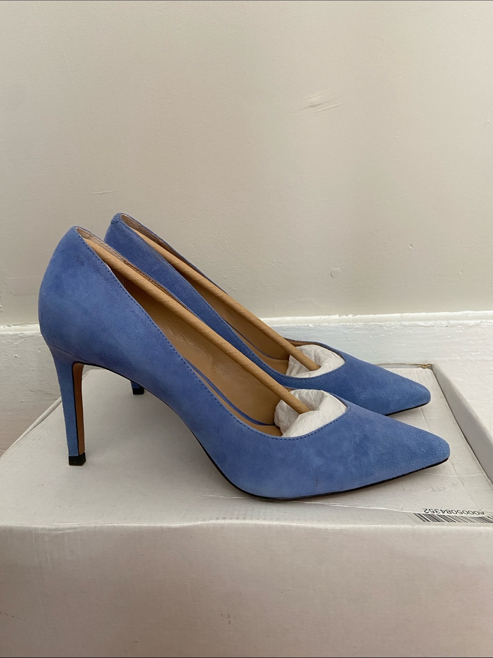 Classic Pointed Toe Blue Suede Pumps - Banana Republic